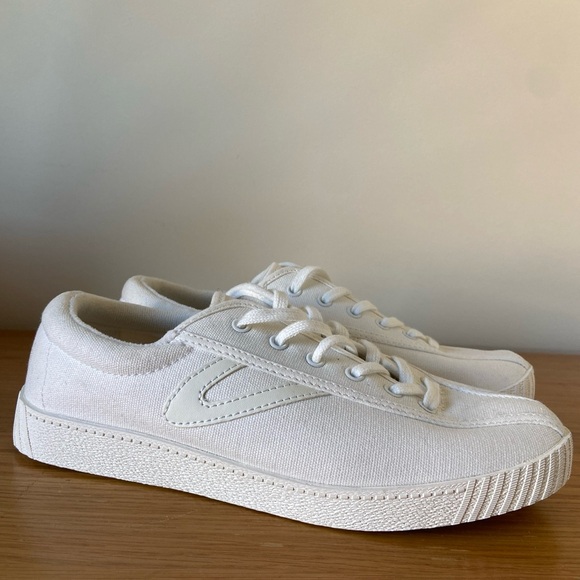 Tretorn Off-White Canvas Sneakers Women’s Size 11 - Picture 2 of 14